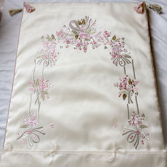 Tablecloth Flowers Machine Embroidery Designs