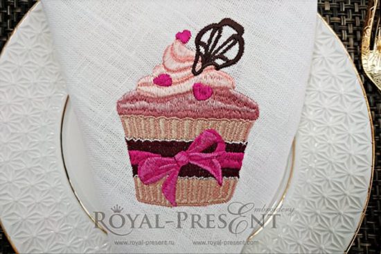 Machine Embroidery Design Lovely cupcake