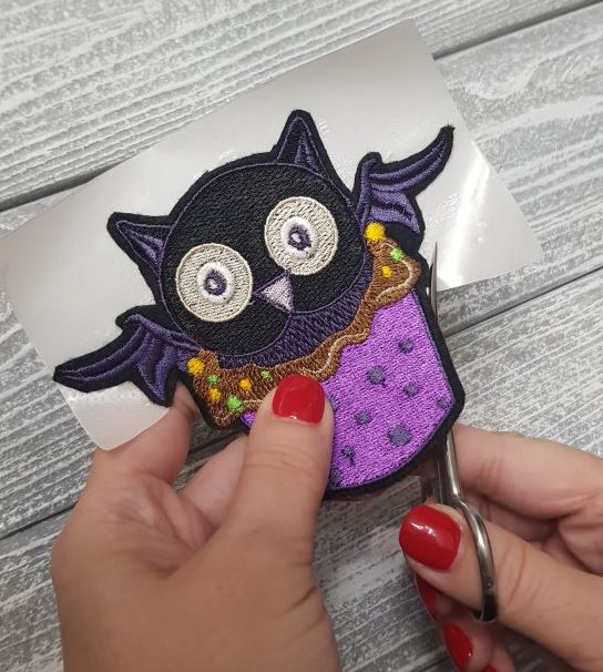 Halloween cupcake machine embroidery designs – how to use?
